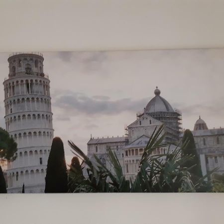 Tower'S Garden Bed & Breakfast Pisa Exterior photo