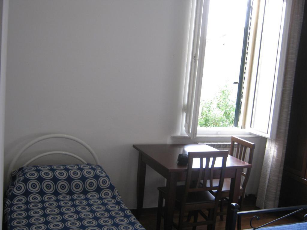 Tower'S Garden Bed & Breakfast Pisa Room photo